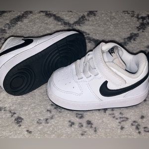 Nike Court Borough 2 Toddler Sneaker